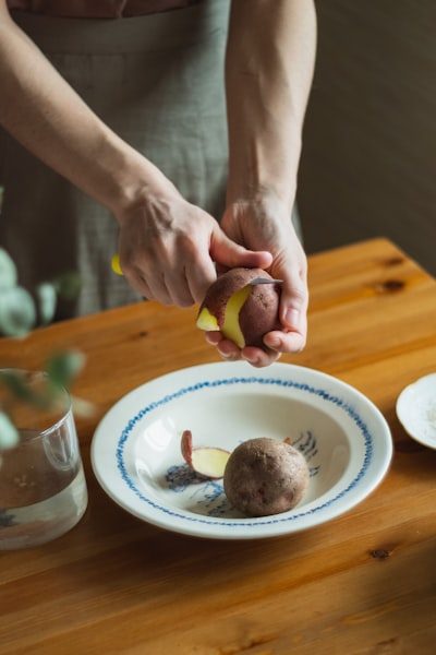 Rå kartofler klar til kogning